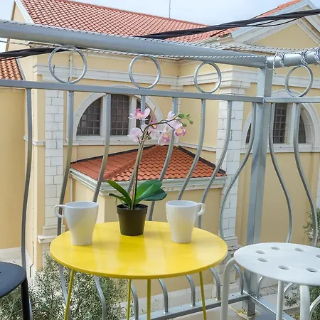 Apartments In City Center Ventus Novalja Exterior foto