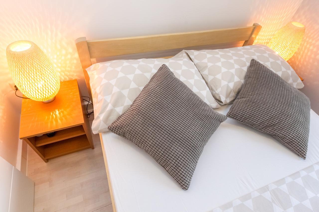 Apartment In Center Ventus Novalja